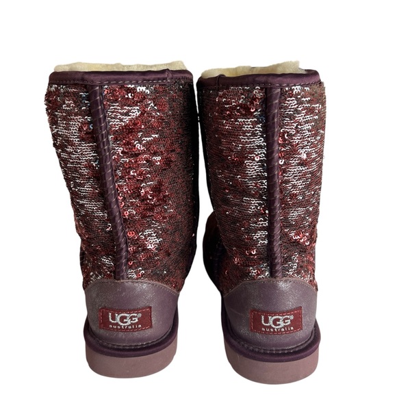 Ugg Classic Short Sequin Boot - Picture 4 of 6